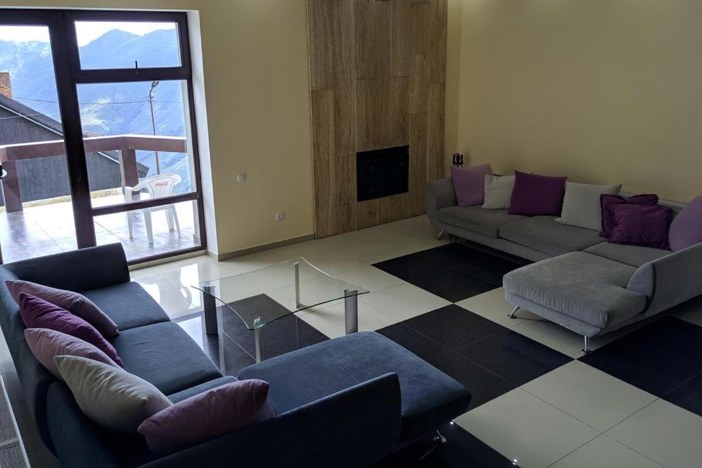 New Shino Gudauri Hotel Buitenkant foto
