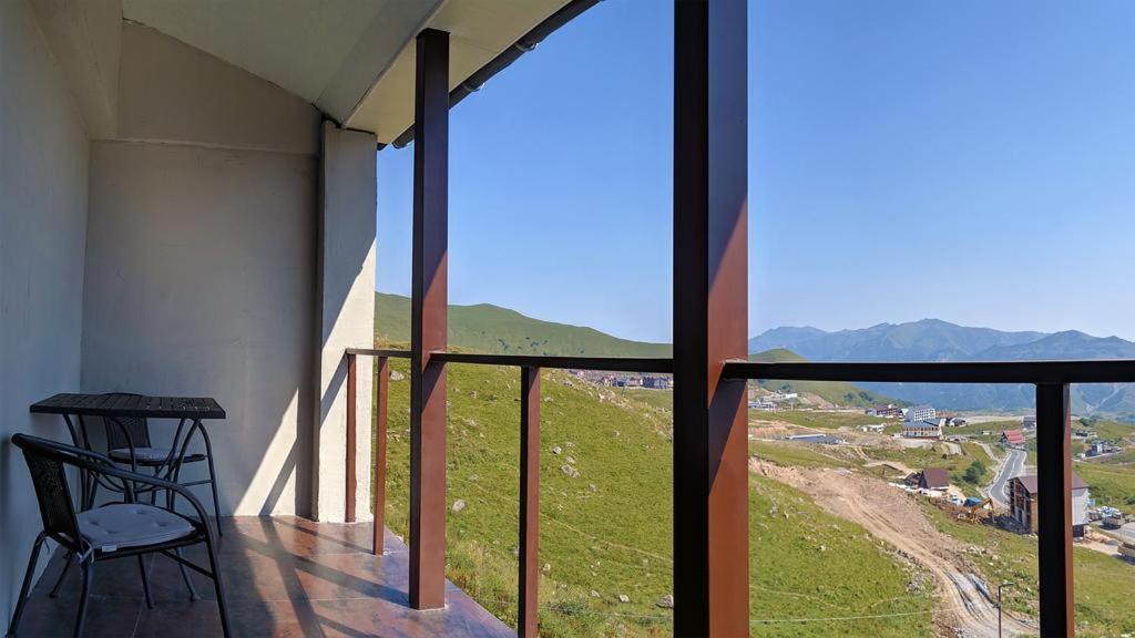 New Shino Gudauri Hotel Buitenkant foto