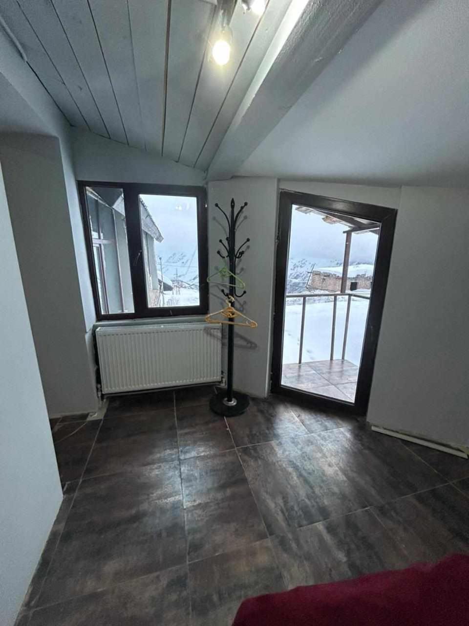 New Shino Gudauri Hotel Buitenkant foto